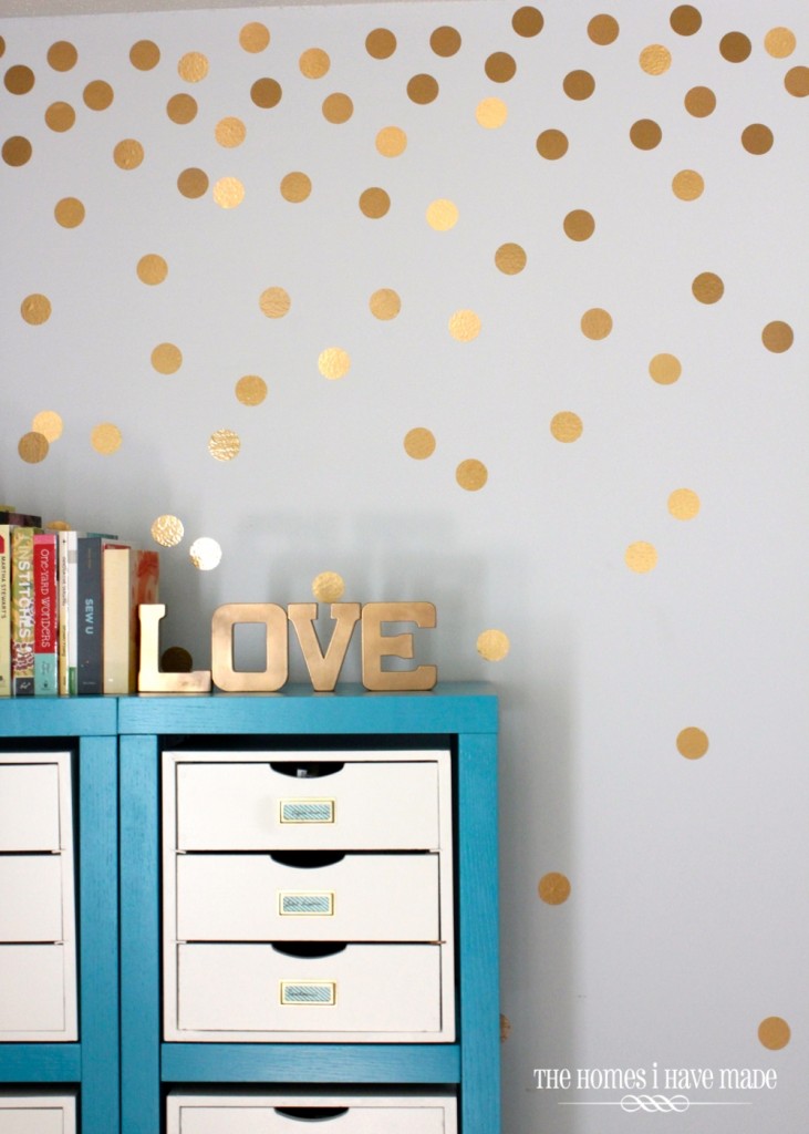 Gold Dot Wall by thehomesihavemade.com