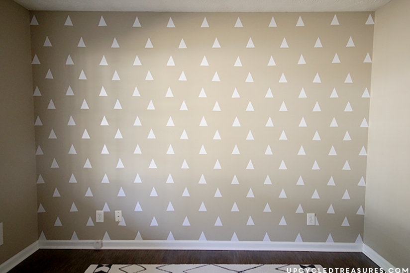 DIY Triangle Accent Wall from upcycledtreasures.com